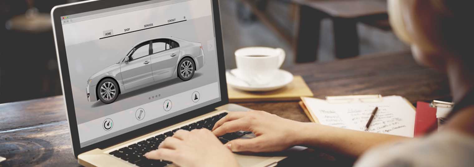 How does online research influence automotive buyers?
